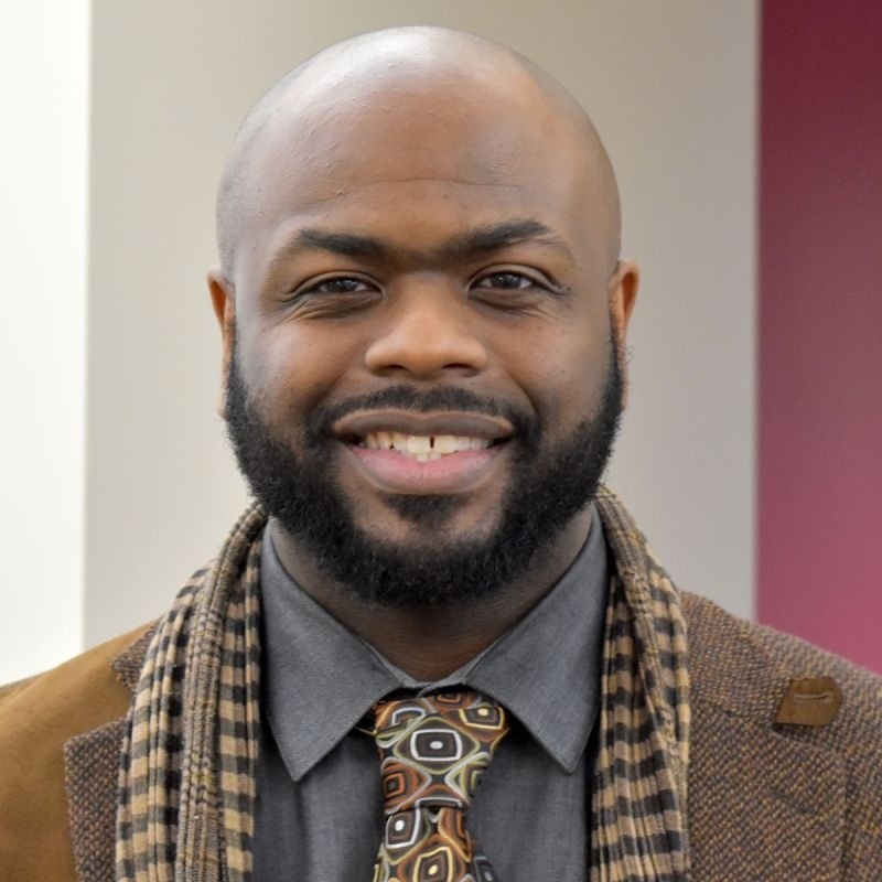 Sean Bostic headshot